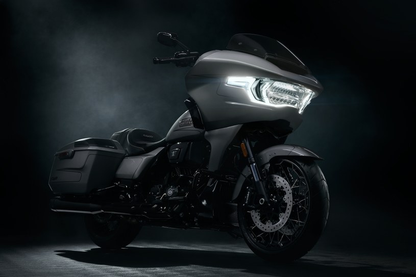 ราคาและตารางผ่อน รถมอเตอร์ไซค์ Harley-davidson Cvo 2025 เพิ่ม 2 รุ่นย่อยใหม่ ราคาดีกว่าเดิม