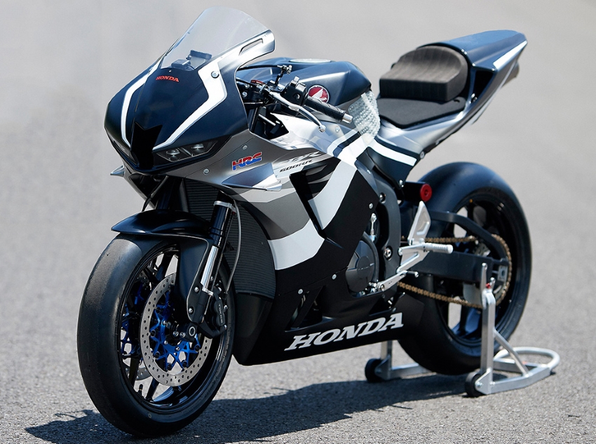 Honda Cbr600rr 2025 สกู๊ตเตอร์ของคนเจ็นใหม่ ในราคาสุดชิค