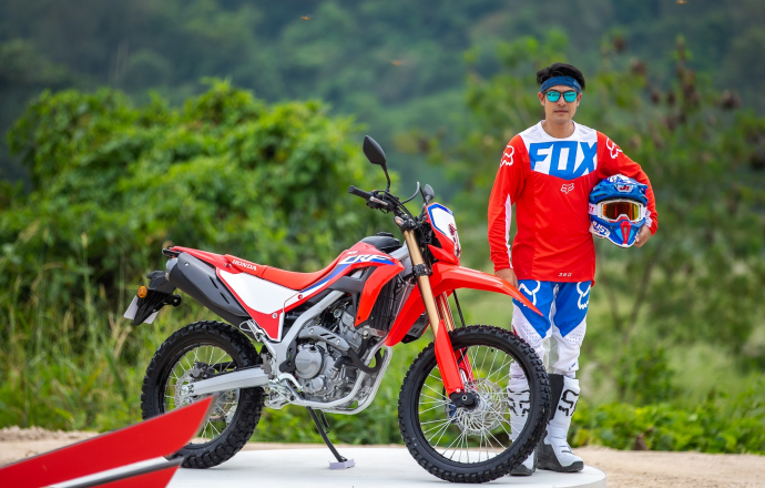 รีวิว Honda Crf300l 2025 3 สีใหม่ ราคาเดิม