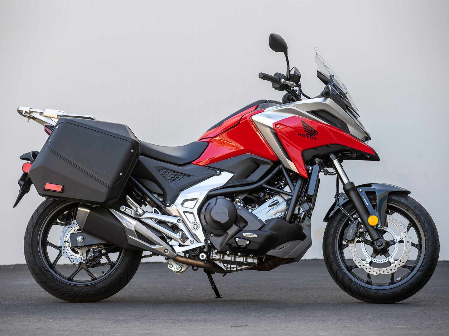 ใหม่ New Honda Nc750x 2025 ราคา-ตารางผ่อน-ดาวน์